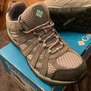 Columbia trail sneakers-brand new Size 8.5 Women’s